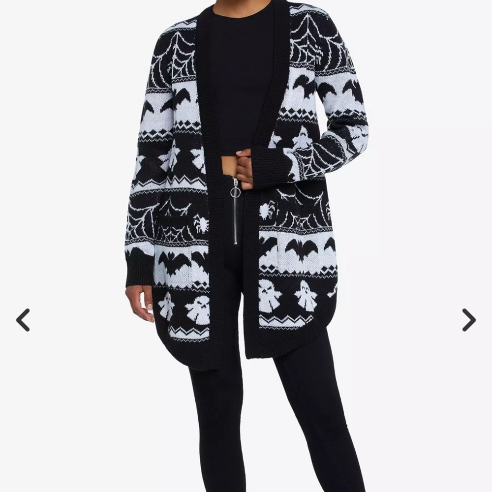 Hot Topic Black and White Halloween Cardigan Ghost Bats Gothic Oversized XS New